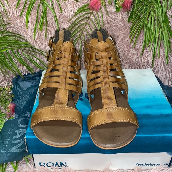 Roan sandals By bed stu - Picture 9 of 12